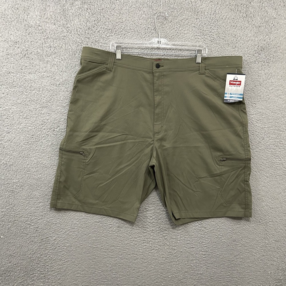 Wrangler Shorts Mens 46 Green Cargo ATG All Terrain Gear Outdoors Nylon Hiking